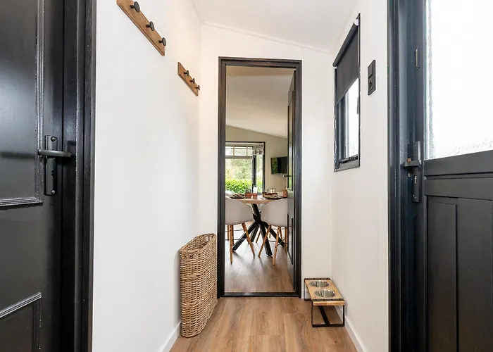 Stijlvol, Rustig Midden In De Veluwse Met Weidezicht *